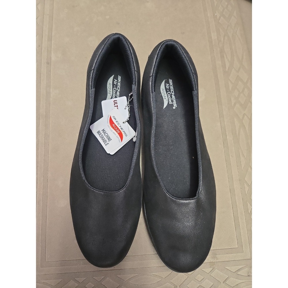 Skechers Women's Black Arch Fit Uplift Comfy Zone Sneakers Size 13